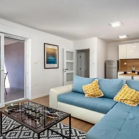Apartment Anavi