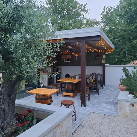 Apartman Anavi Sveti Vid-Miholjice