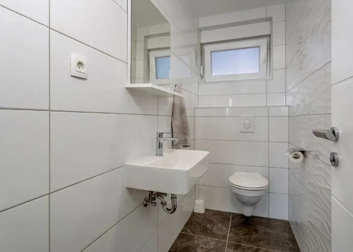 Anavi Apartamento *